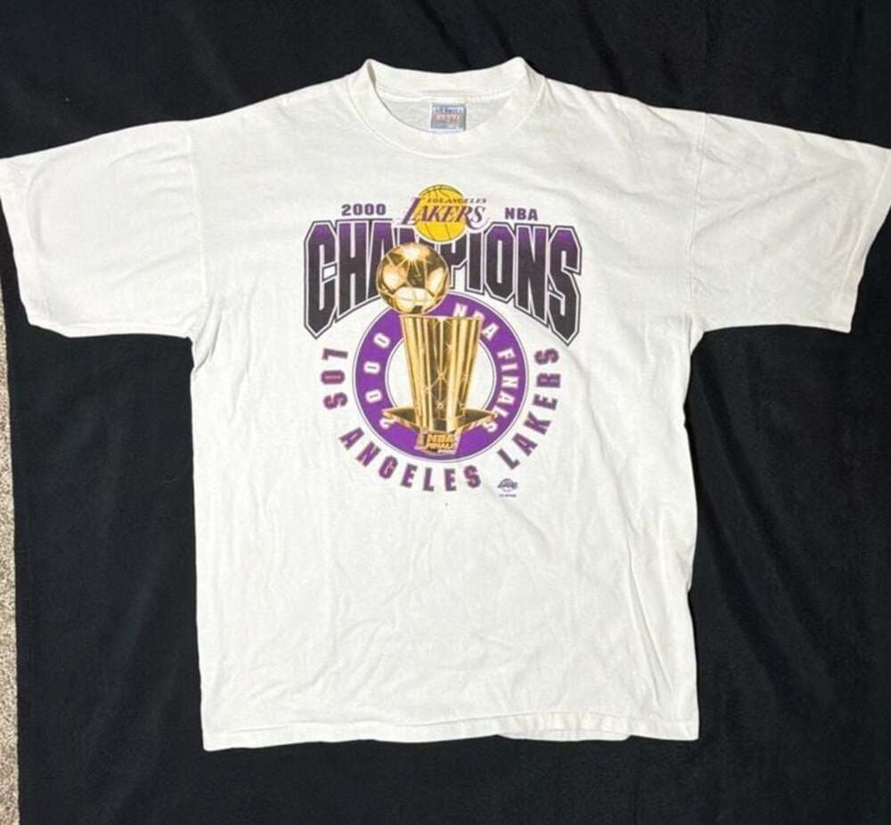 Vintage 2000 Los Angeles Lakers NBA Champions T-Shirt Size XL
